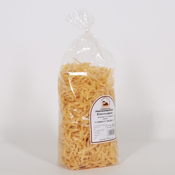 Ein Päckchen Hausmacher Eiernudeln Tagliatelle 500g